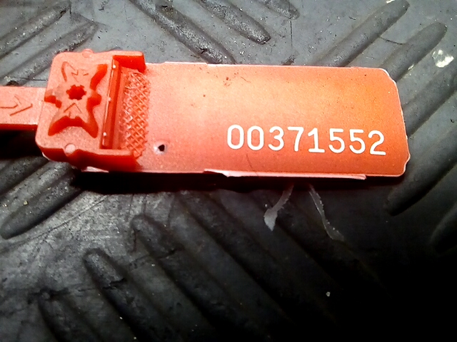 Расходомер воздуха (массметр, датчик ДМРВ) DODGE Caliber 2006-2011