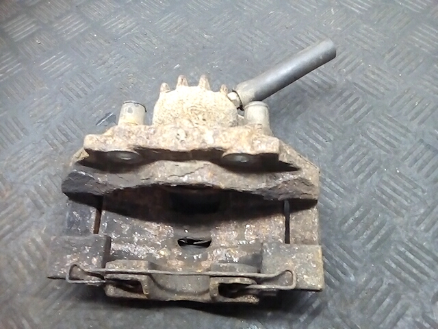 Суппорт передний правый CITROEN C4 Picasso 2006-2013