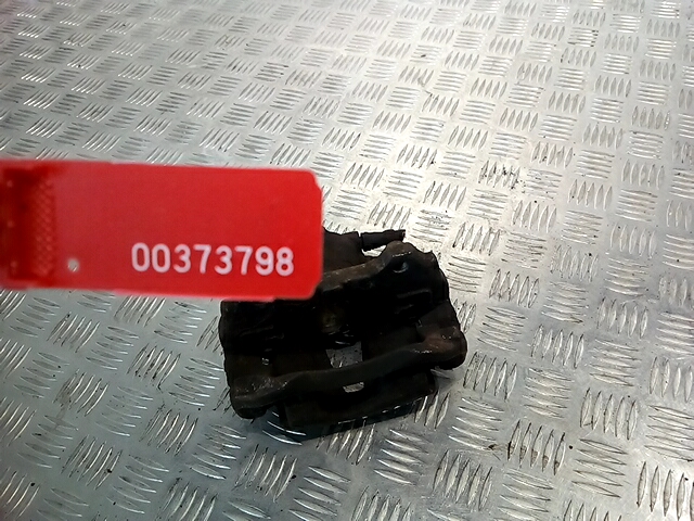 Суппорт передний правый OPEL Corsa D 2006-2014