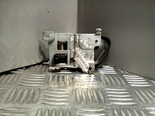 Ручка дверная передняя внутренняя правая MITSUBISHI Space Wagon N3,N4 1991-1998