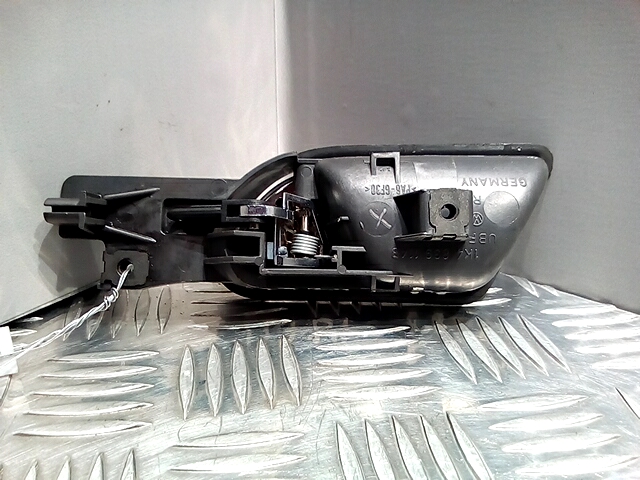 Ручка дверная задняя внутренняя правая VOLKSWAGEN Golf V 2003-2009