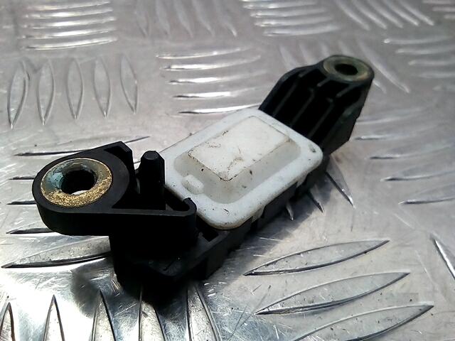 Датчик AIR BAG (подушек безопасности) MERCEDES-BENZ C-Class C-klasse W203 2000-2007