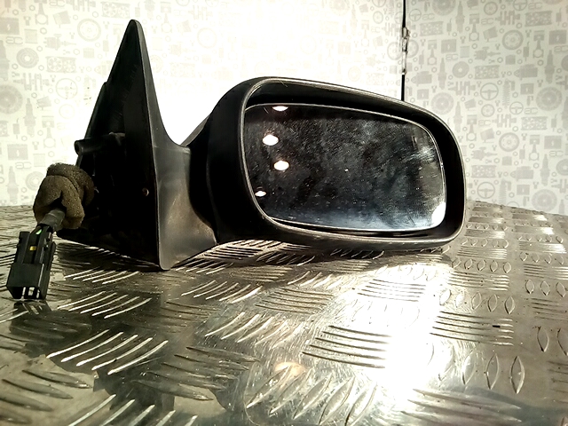 Зеркало правое MAZDA Mazda 2 DY 2003-2007