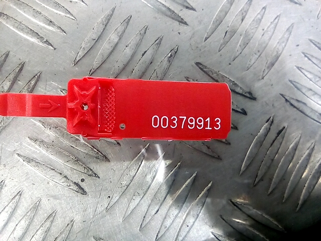 Стекло кузовное глухое левое NISSAN Serena C23 1991-2002