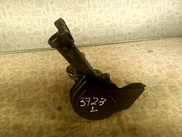 Насос масляный MERCEDES-BENZ A-Class W169 2004-2012