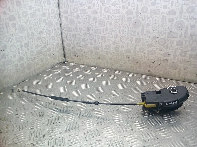 Ручка дверная передняя внутренняя правая FORD Focus I 1998-2005