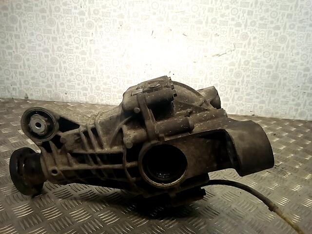 Редуктор заднего моста VOLKSWAGEN Touareg 2002-2010