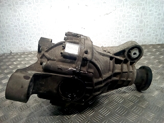 Редуктор заднего моста VOLKSWAGEN Touareg 2002-2010