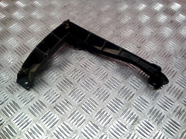 Кронштейн заднего бампера левый правый VOLKSWAGEN Touareg 2002-2010