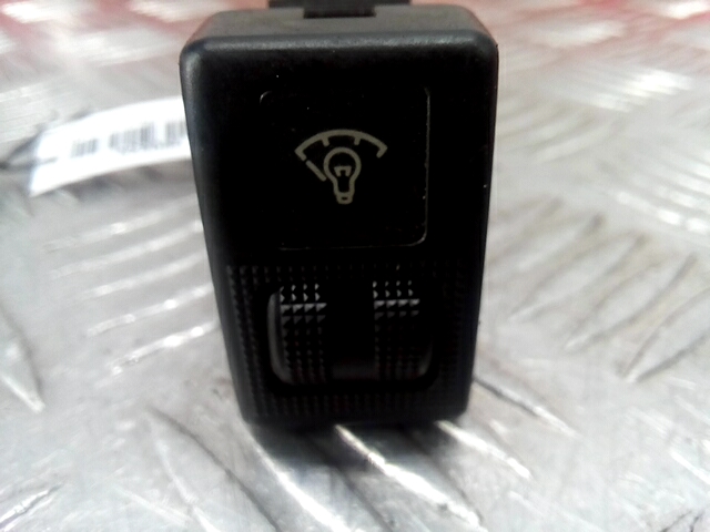 Кнопка корректора фар MAZDA Premacy CP 1999-2004