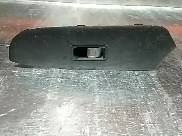 Кнопка стеклоподъемника HONDA CR-V II 2002-2007