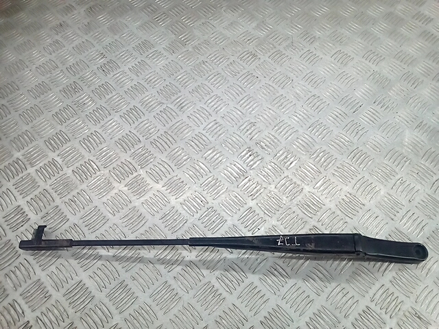 Поводок дворников передний левый/ правый VOLKSWAGEN Caddy III 2004-2015