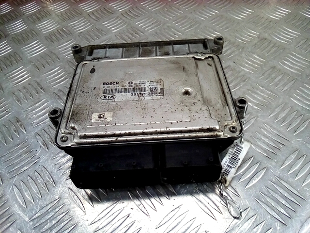 Блок управления двигателя (ЭБУ) KIA Cee'd I 2006-2012