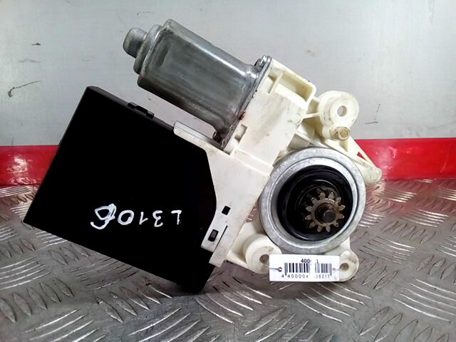 Моторчик (двигатель) стеклоподъемника VOLVO V50 I 2004-2012