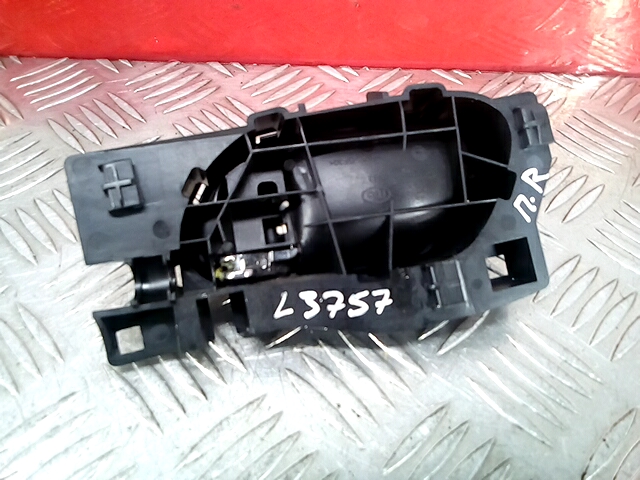 Ручка дверная передняя внутренняя правая PEUGEOT 308 2007-2015