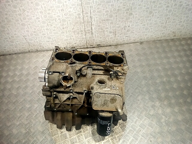 Блок цилиндров VOLKSWAGEN Passat B5 1997-2005