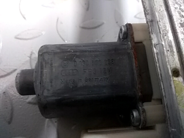 Стеклоподъемник задний правый CITROEN C4 I 2004-2014