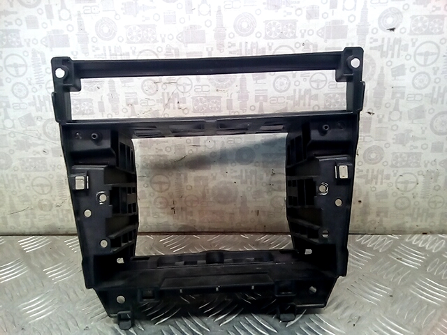 Рамка магнитолы BMW 5er 5 серия E60/E61 2003-2010