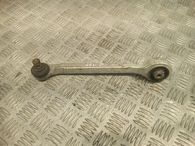 Рычаг передний правый AUDI A4 B5 1995-2001