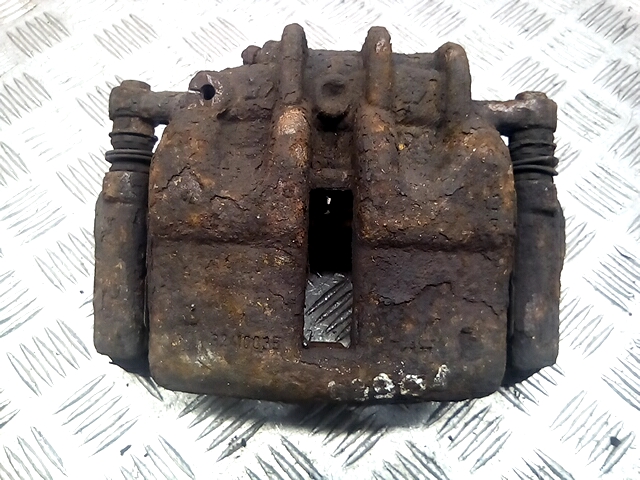 Суппорт передний правый PEUGEOT Expert II 2007-2016