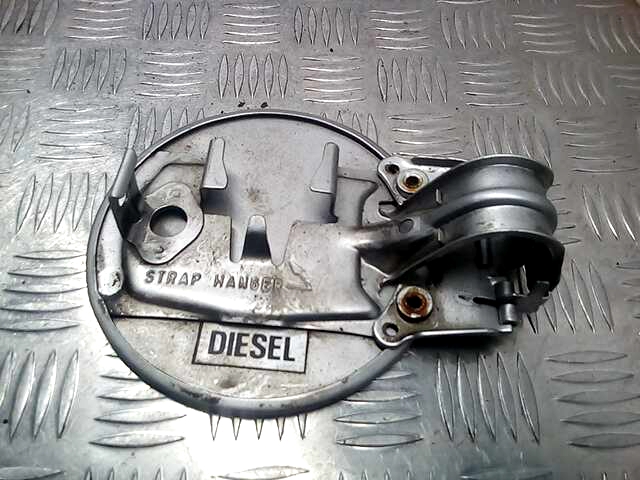 Лючок бензобака OPEL Frontera B 1998-2004