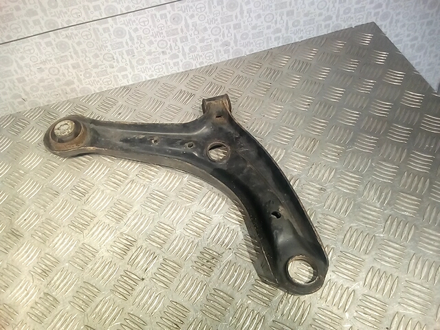 Рычаг передний левый SKODA Octavia A5 1Z- 2004-2013