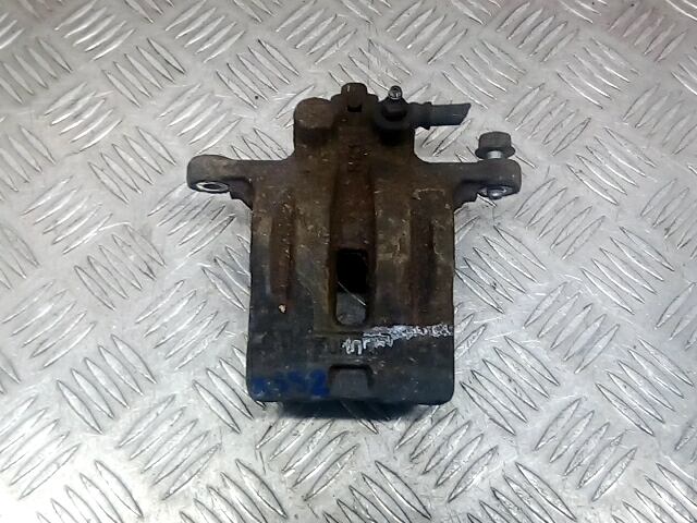 Суппорт задний правый MAZDA MPV LY 2006-2016