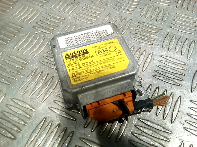 Блок управления AIR BAG PEUGEOT Partner 1996-2009