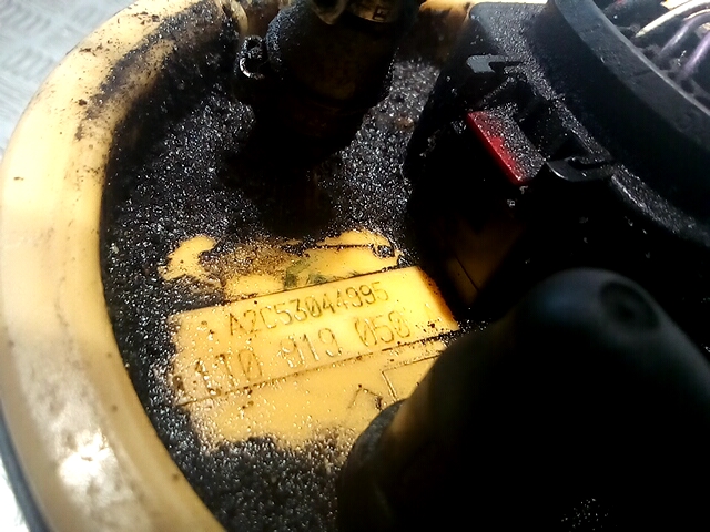 Насос топливный (электрический) VOLKSWAGEN Touran 2003-2010