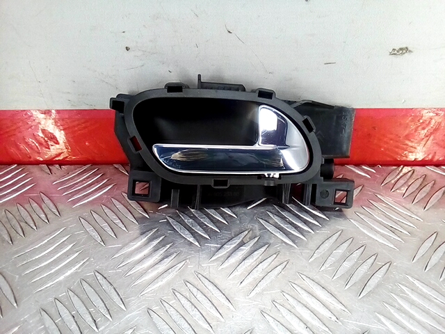 Ручка дверная задняя внутренняя правая PEUGEOT 308 2007-2015