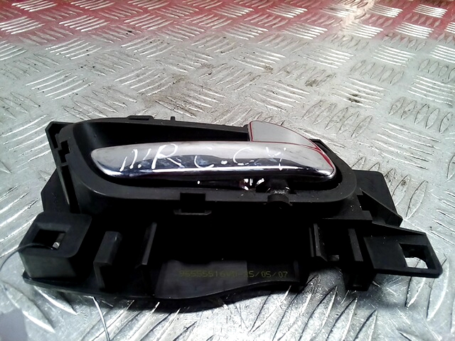 Ручка дверная передняя внутренняя правая CITROEN C4 I 2004-2014