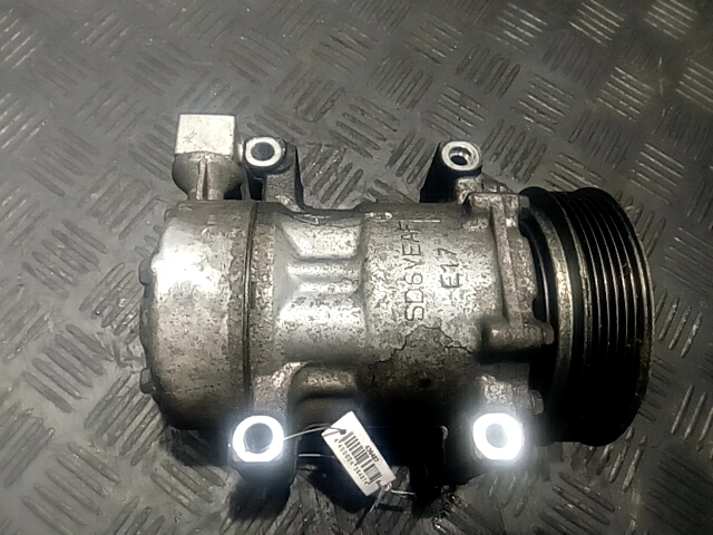 Компрессор кондиционера (системы кондиционирования) FORD Fiesta 2001-2008