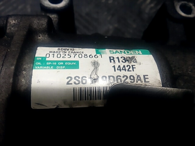 Компрессор кондиционера (системы кондиционирования) FORD Fiesta 2001-2008