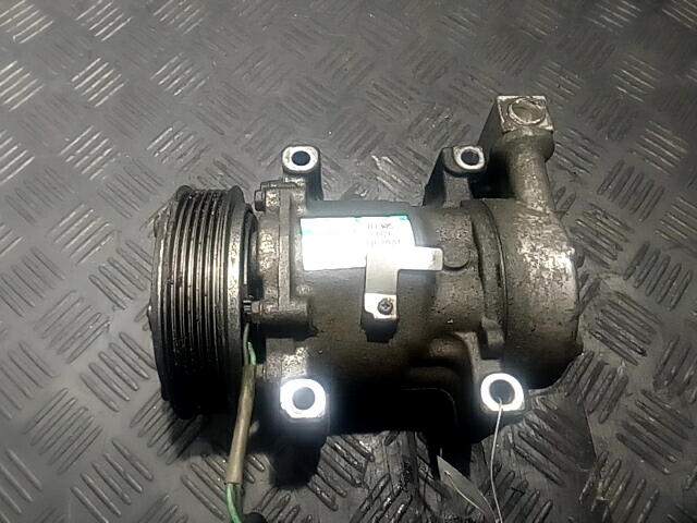 Компрессор кондиционера (системы кондиционирования) FORD Fiesta 2001-2008