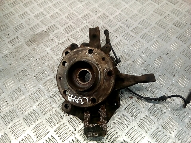 Ступица передняя левая RENAULT Megane III 2009-2016