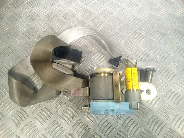 Ремень безопасности передний правый KIA Sorento 2002-2009