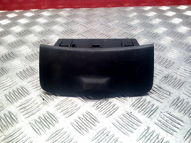 Пепельница передняя HYUNDAI i20 l 2008-2014