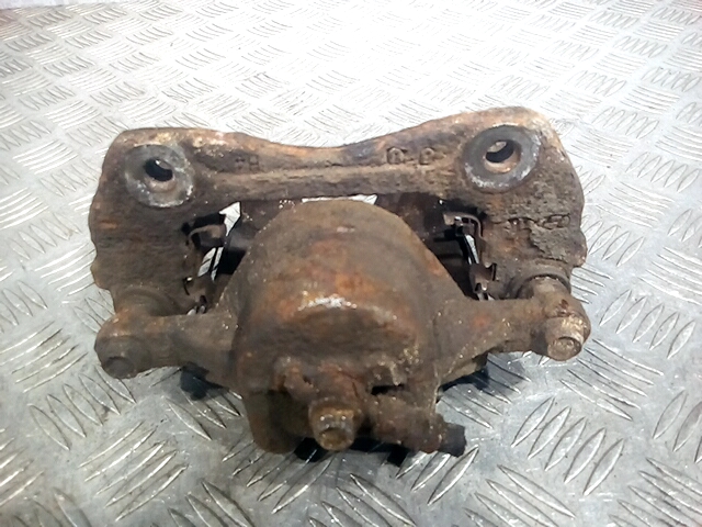 Суппорт передний левый HYUNDAI i30 2007-2012