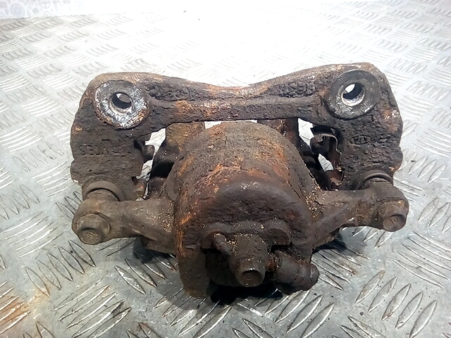 Суппорт передний левый HYUNDAI i30 2007-2012