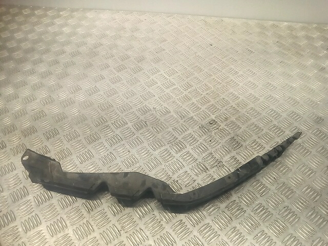 Кронштейн переднего бампера левый SKODA Octavia A5 1Z- 2004-2013