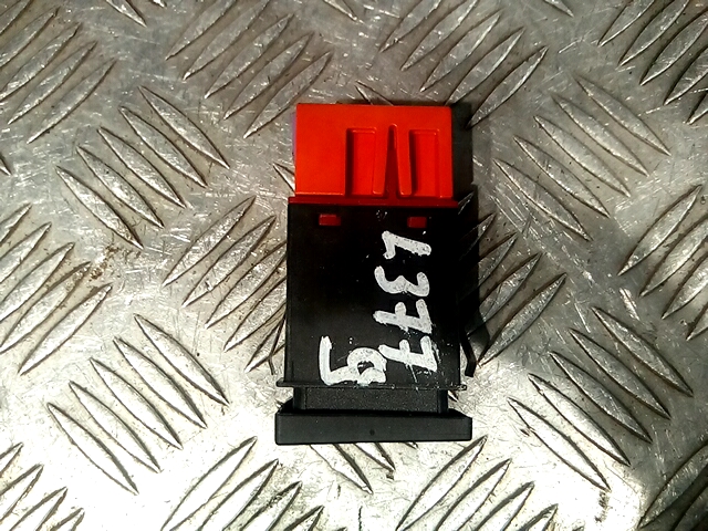 Кнопка антипробуксовочной системы VOLKSWAGEN Passat B5 1997-2005