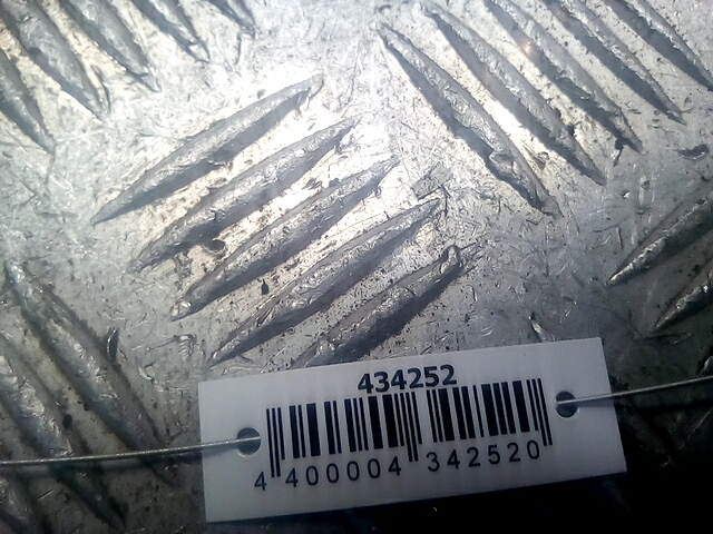 Петля капота левая/правая NISSAN Serena C23 1991-2002