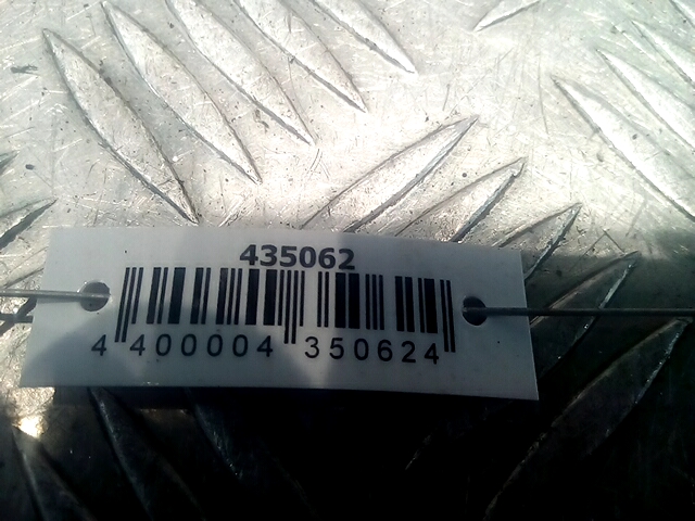 Петля капота левая/правая AUDI A4 B7 2004-2007