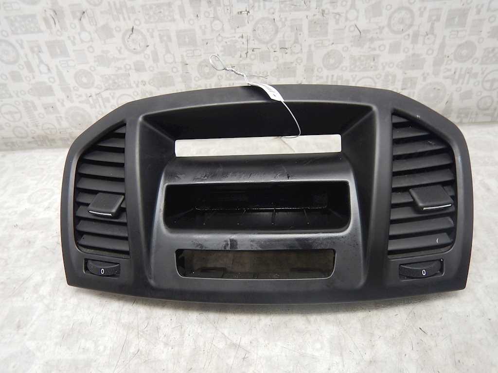 Дефлектор воздушный OPEL Insignia 2008-2017