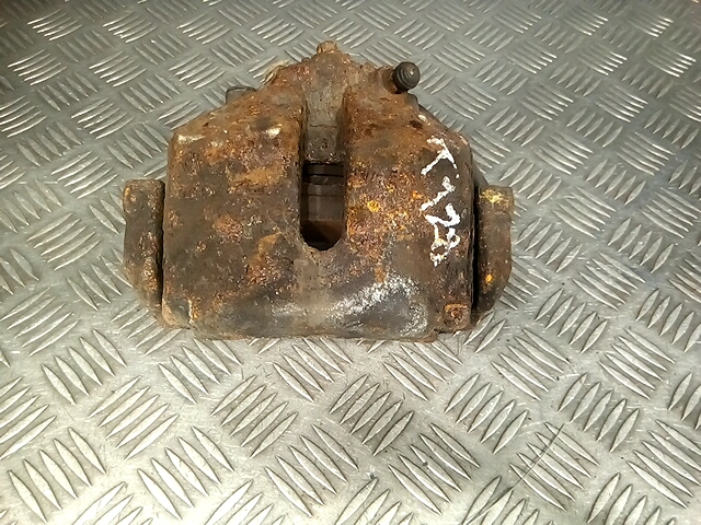 Суппорт передний левый SKODA Octavia A5 1Z- 2004-2013