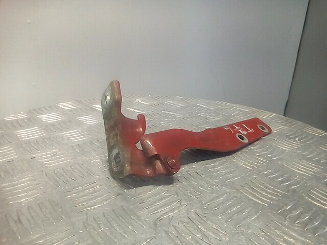 Петля капота левая/правая FIAT Doblo 1 2000-2005