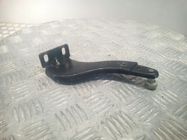 Ролик двери сдвижной (левый/правый средний верхний/нижний) VOLKSWAGEN Caddy III 2004-2015