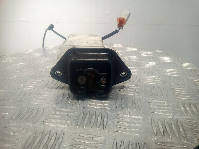 Замок багажника (крышки двери) HONDA FR-V 2004-2009