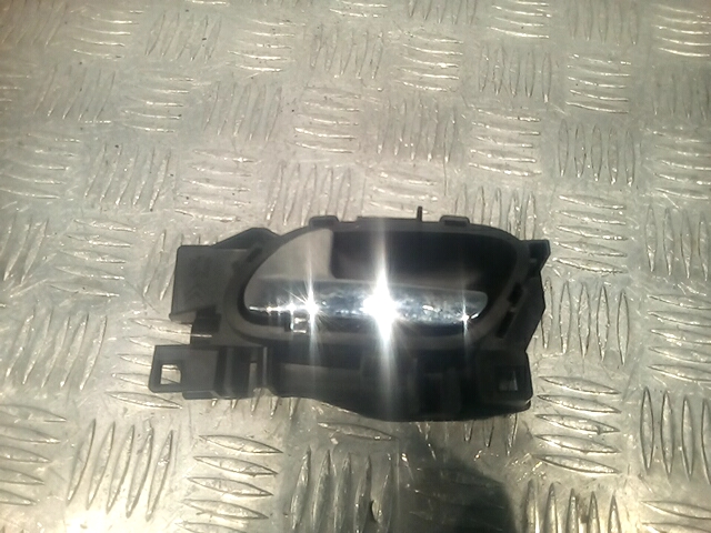 Ручка дверная передняя внутренняя левая CITROEN C4 Picasso 2006-2013