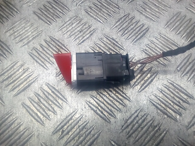 Кнопка аварийной сигнализации (аварийки) VOLKSWAGEN Caddy III 2004-2015